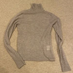 Jonathan Simkhai 100% cashmere sweater